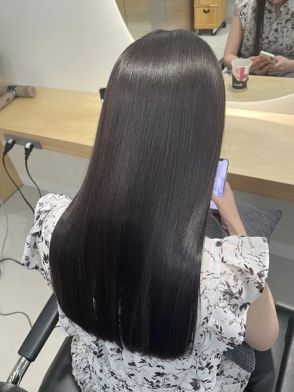 「今までで一番好きな私へ。クセ毛卒業ストレート」