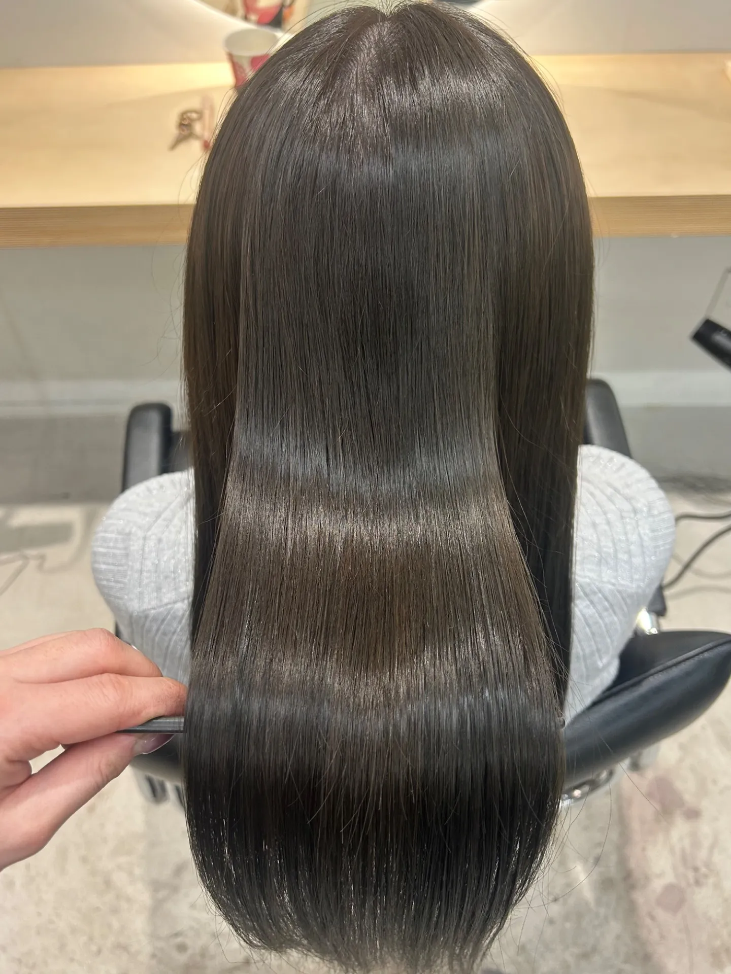 カラーや縮毛矯正と相性抜群のメテオトリートメント◎